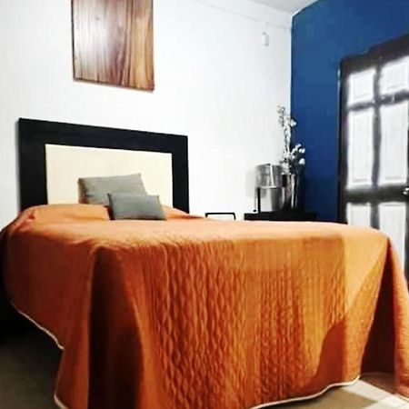 Bugambilias Departamentos Lukasa Home Гвадалахара Экстерьер фото